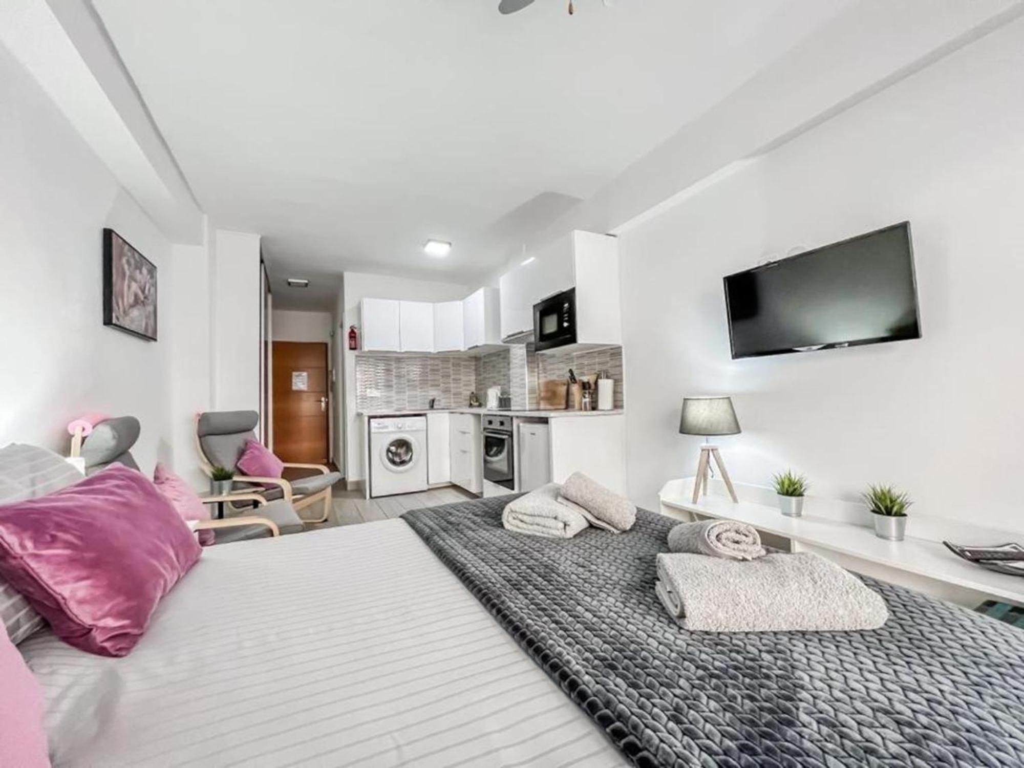 Reformed Studio Apartment In Central Nerja 3K Zewnętrze zdjęcie